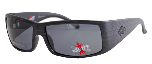 Polarized shades with black wooden designs