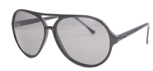 Classic aviator sunglasses in gray shade