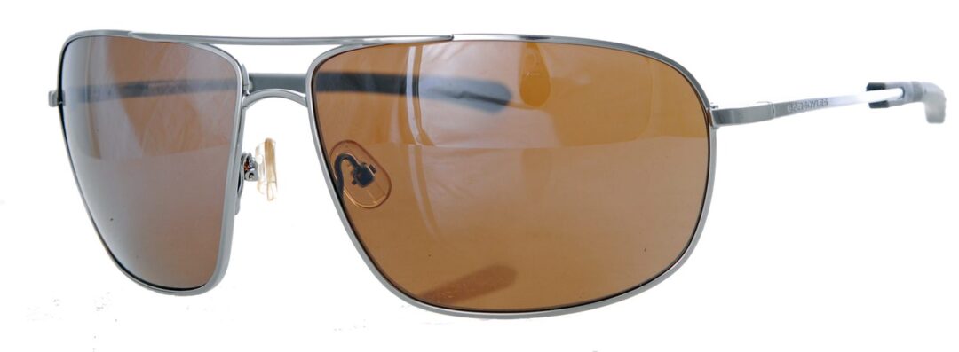 Stylish metal-frame sunglasses